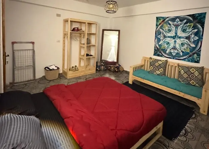 Apartment Beit Oun- 2br Sina Market